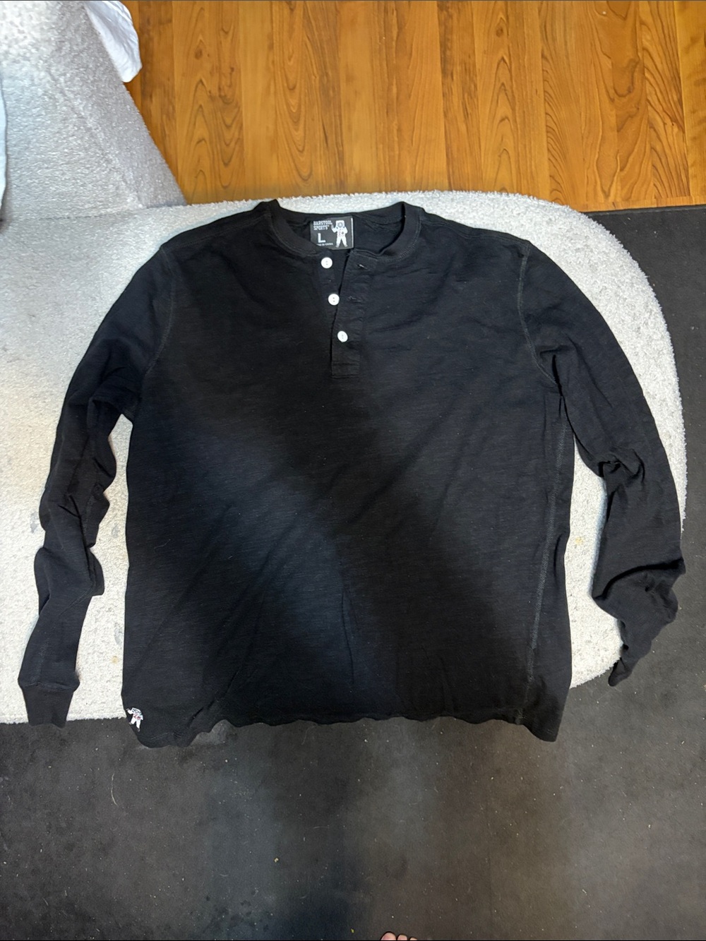 Barstool Sports Moon Man Spaceman Astronaut Embroidered Henley Men’s Large